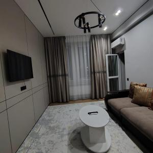 24 home Aktau