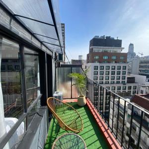 Estudio 91 Balcony - A 100 mts de Florida y Galerías Pacífico!