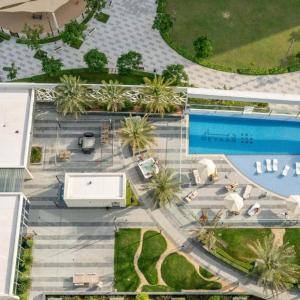 Elegant Studio Stay near Miracle Garden, Butterfly Garden & Dubai Hills Mall