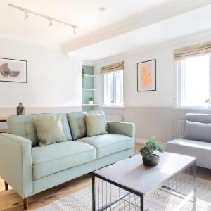 Comfortable 2 Bed Apartment by Tower Bridge