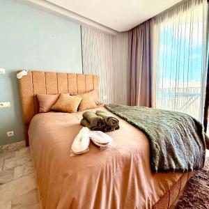 Cedar Stays Studio apartment 1chambre salon - WiFi - climatisation - parking - machine a laver- 5 min CFC