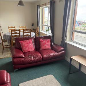 Central stunning sea view 2 bedroom apartment
