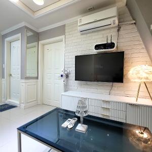 a comfortable two-room house in the city center