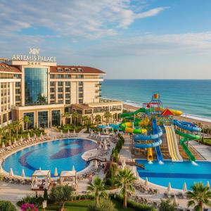 Artemis Luxury Palace Hotel