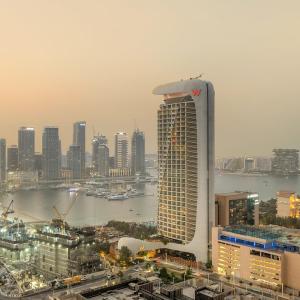 FIRST CLASS 2BR Luxury Marina Bliss