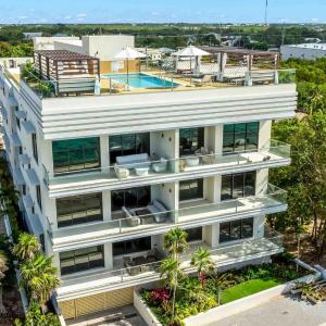 The Sands 3 - Take Ten Off This Spacious Oceanfront Condo with Panoramic Views