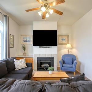Pacific Plaza #306 - Ocean View - 1BdrmD-2Q