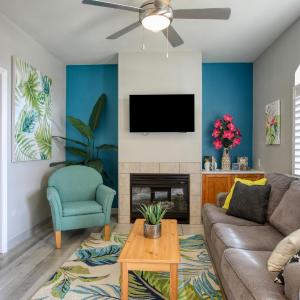 Pacific Plaza #605 - Seaside Flamingo Retreat - 1BdrmD-K-QSofa