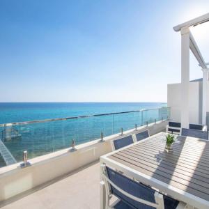 Rum Point Resort 503 Penthouse