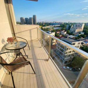 BELVEDERE city view Studios & Apartments with free parking & gym