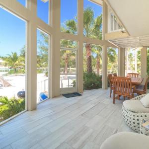 Seaside Dreams - Waterfront Home on Bio Bay with Shared Pool & Walk to the Rum Point Club