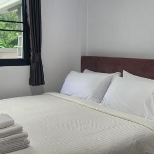 SRE- Large Holiday Home