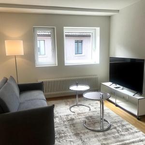 1BR in the trendiest district of the city - West 14