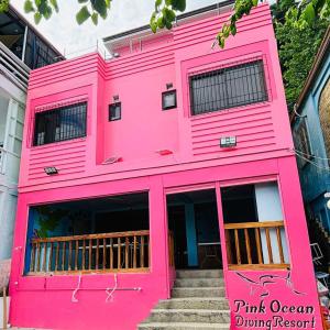 Pink Ocean Diving Resort Sabang Puerto Galera
