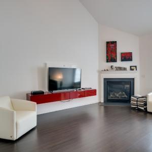 Inviting High Point Townhome with Patio and Privacy!