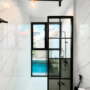 Seminyak Loft 360 By Lensa Hospitality