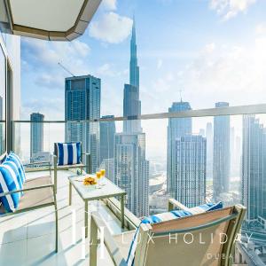 LUX Paramount Burj View Business Bay