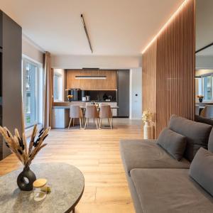 MoHost Alive Modern Serenity with Terrace View