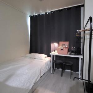 2호선 신촌역 도보3분 3-min walk from Sinchon Station Line2
