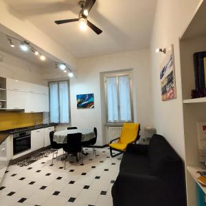 Ca'Sætta BnB Holiday home - Park & go to Genoa Aquarium and old town