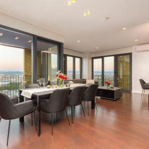 Skyline Luxury Residence Jana