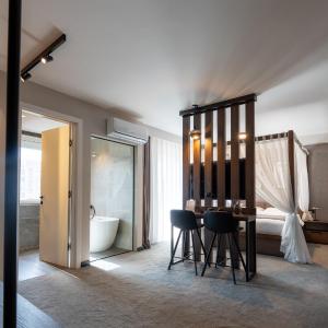 Five Apartments
