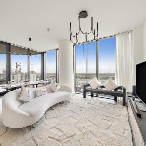 FIRST CLASS 2BR Luxury Living at Waves Grande