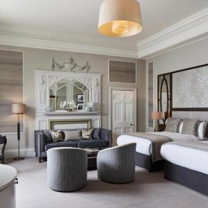 Botanics at Embassy house