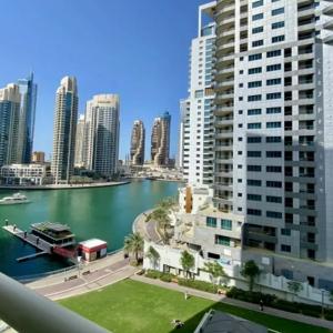 Studio for Rent with Wonderful View of Marina