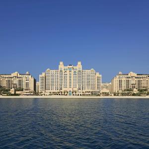 Fairmont The Palm Residences by MR-Collection