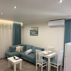 Greis apartments 1