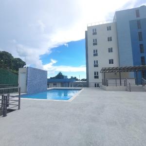 402 oasis in the city