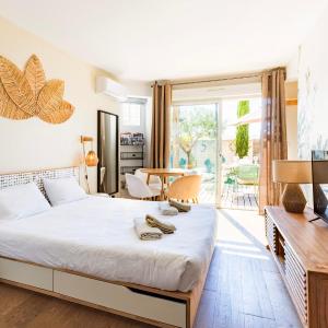 COCOON IN CASSIS