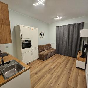 MADALINSKIEGO Apartament 47 i 89