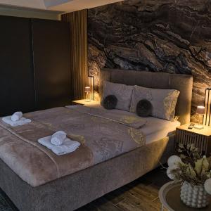 Lux room & ljubljana