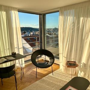 Luxury Penthouse - Castle View, Terrace, Center