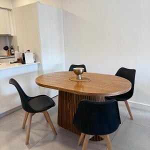 Delux Palermo With Nespresso, laundry and Security