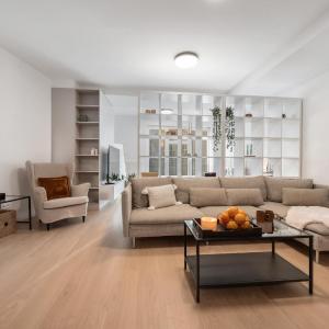 Old Town Comfort Residence by JP