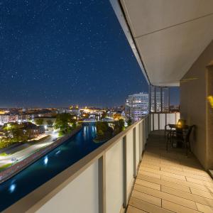 Quorum - Apartamenty z Widokiem na Odrę by BQQK