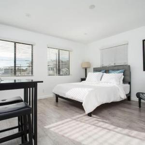 Sunny Studio in the Heart of Venice Beach - #6