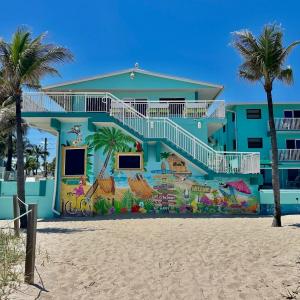 Windjammer Resort and Beach Club