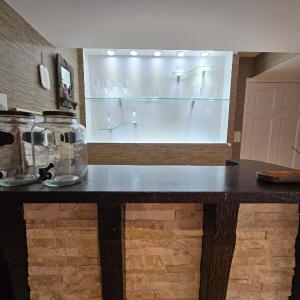 Private Guest House- Walkout Basement