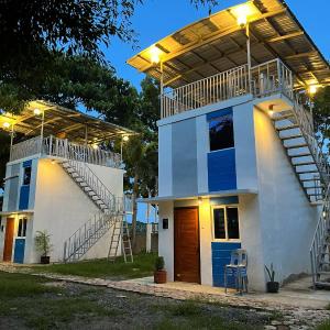 Arzel's Tiny House