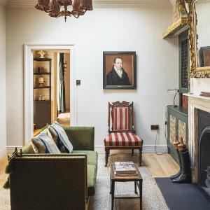 Luxury Central Bath Apartment with Private Sauna