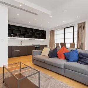 Canning Town 2 Bed Cityside