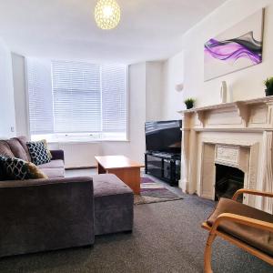 Bath Road Apartments
