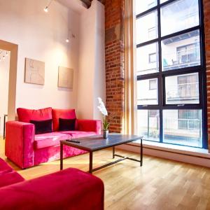 The Morganite Suite