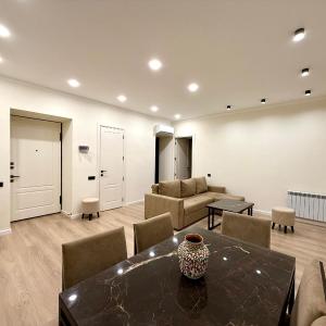 Charming Central Apartment with 2 Bedrooms & Balcony by Republic Square