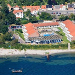 6 person holiday home on a holiday park in Faaborg