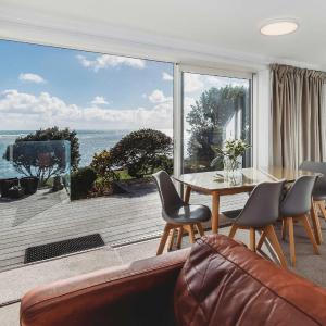 Te Moana Waterfront - beachside accommodation